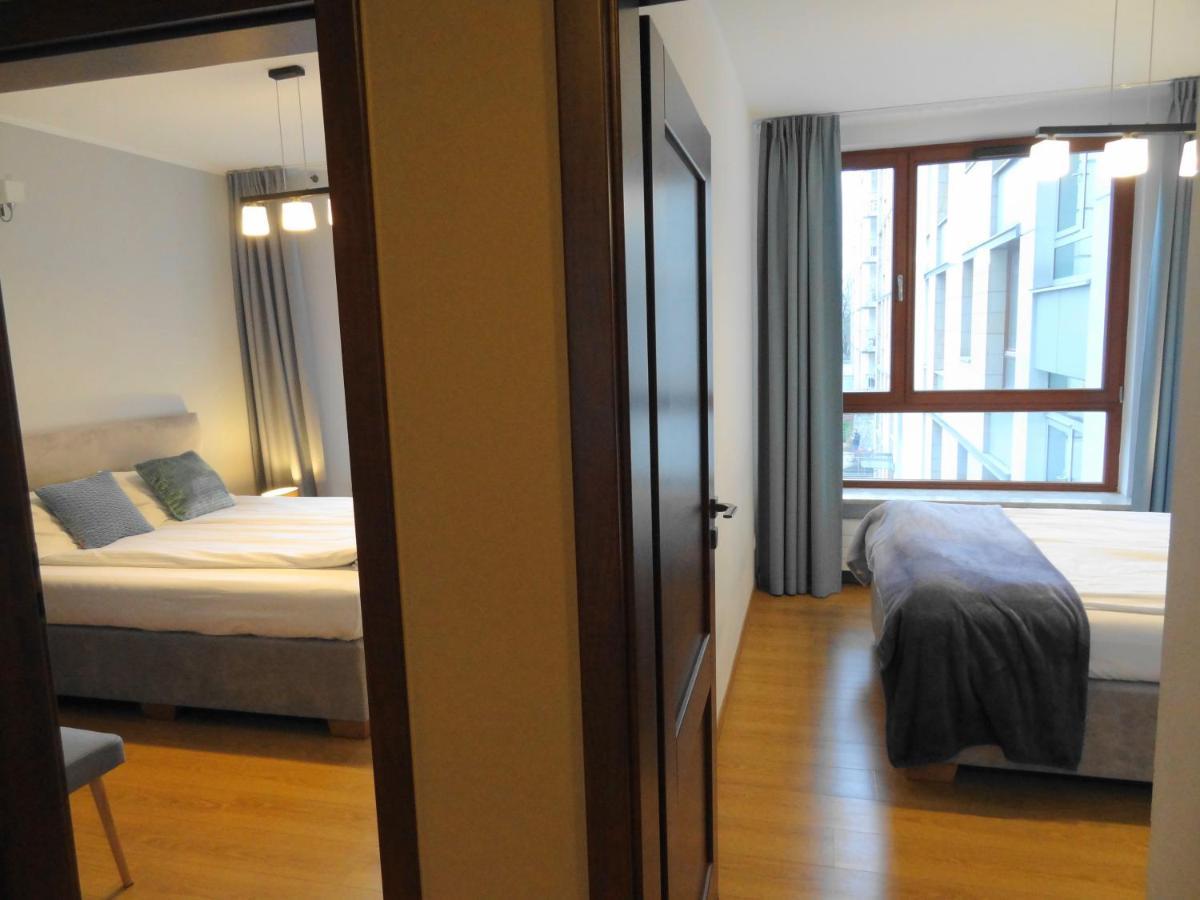 10 Min Do Lotniska, 2 Syp, Ekspres Do Kawy, Kosmetyki Ada, By Visitwarsaw Apartments Varsóvia Exterior foto