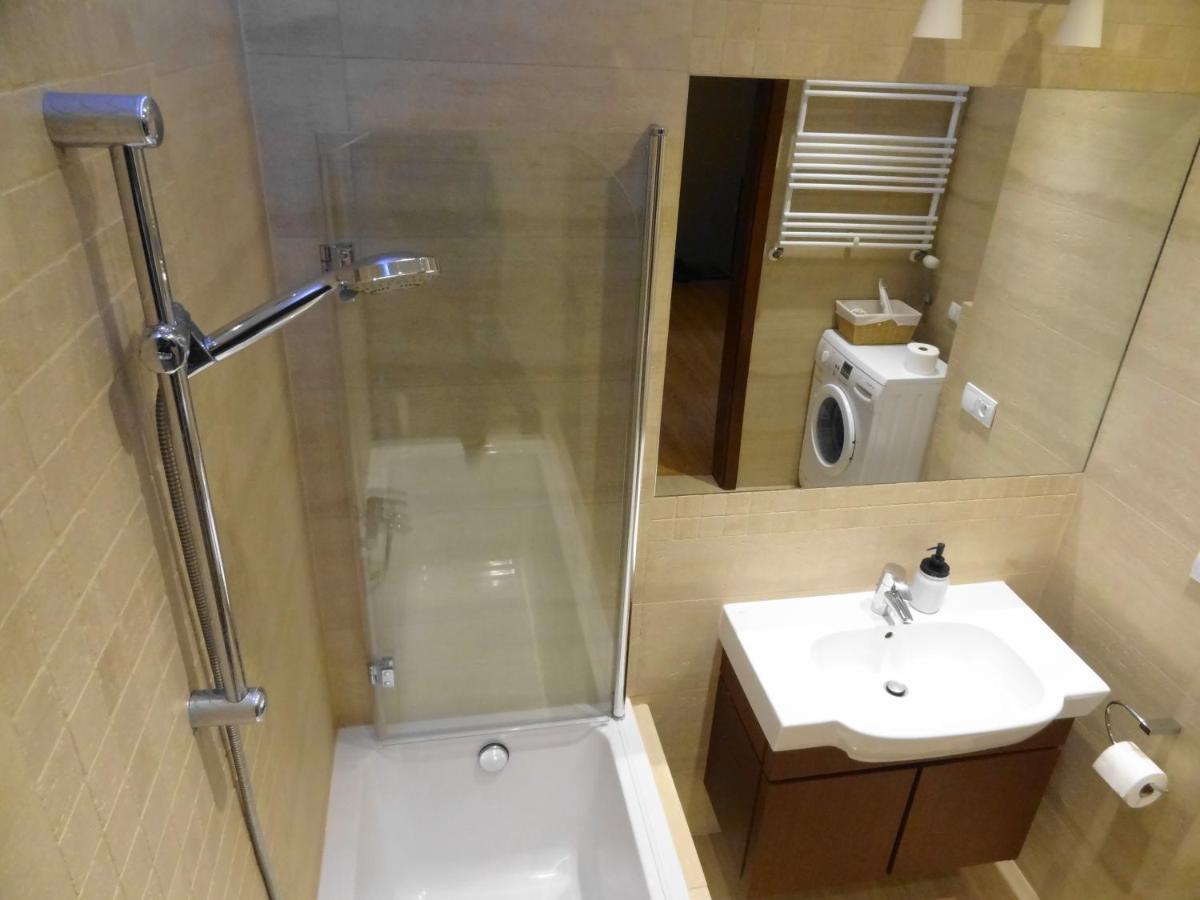 10 Min Do Lotniska, 2 Syp, Ekspres Do Kawy, Kosmetyki Ada, By Visitwarsaw Apartments Varsóvia Exterior foto